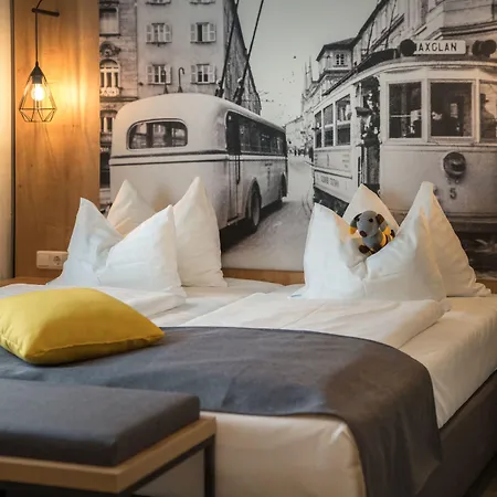 Levy's & Breakfast Hotel