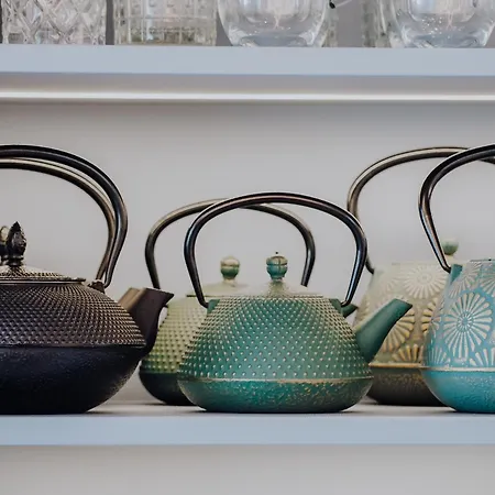 Levy's & Breakfast 4*