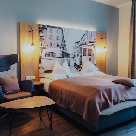 Hotel Levy's & Breakfast 4*