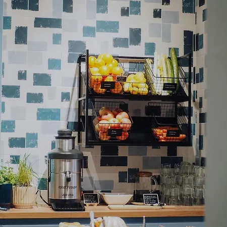 호텔 Levy's & Breakfast 4*