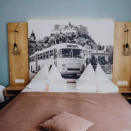 Levy's & Breakfast 4*