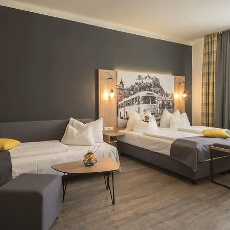 Levy's & Breakfast Hotel 4*