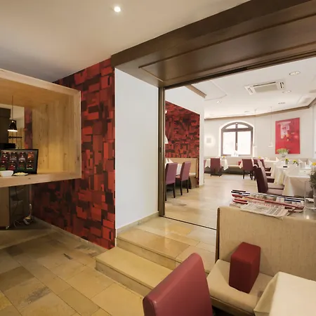 Hotel Levy's & Breakfast 4*