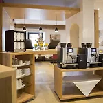 Hotel Levy's & Breakfast 4*